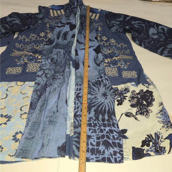 Vicente Women Medium Kimono Jacket Floral Embroidered Art to Wear Festival Indie - Picture 7 of 13